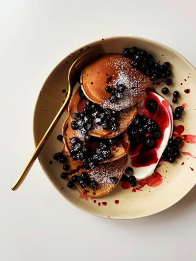 日常
I love Gucci more than Chanel.