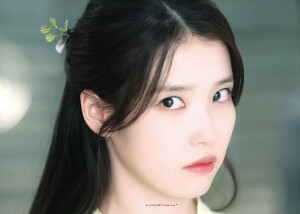 - 李知恩/成熙周 ​​​。