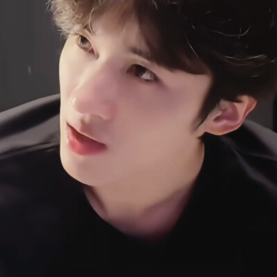 对你的偏爱太过明目张胆