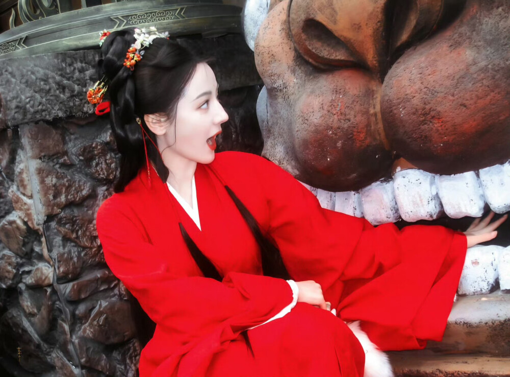 迪丽热巴