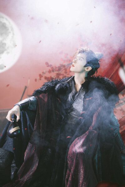 月鳞绮纪 闫桉∣厉劫