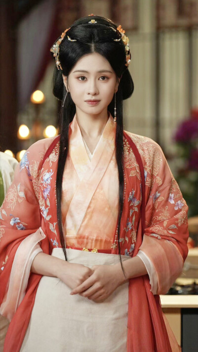 早逝白月光不续前缘，皇帝他急了 朱小雪∣明令宜