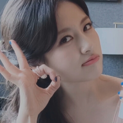 万花丛中一眼认出了我妈妈