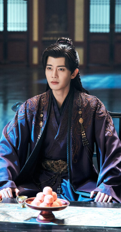 任嘉伦《佳偶天成》陆千乔