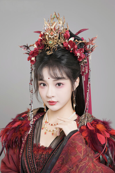 山回路转不见鸡 石雪婧∣陈玉颜