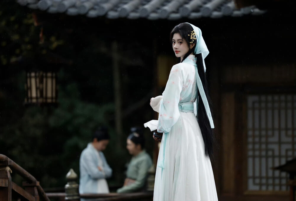 鞠婧祎