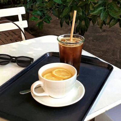 日常
拜托，在风里摇曳吧～