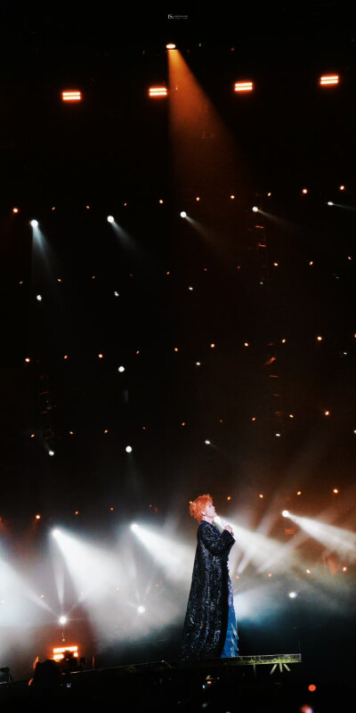 王栎鑫260425“X”巡回演唱会南京收官站