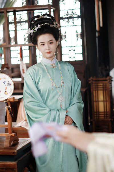 婆媳联手，侯府搬空 张楚萱∣林慧