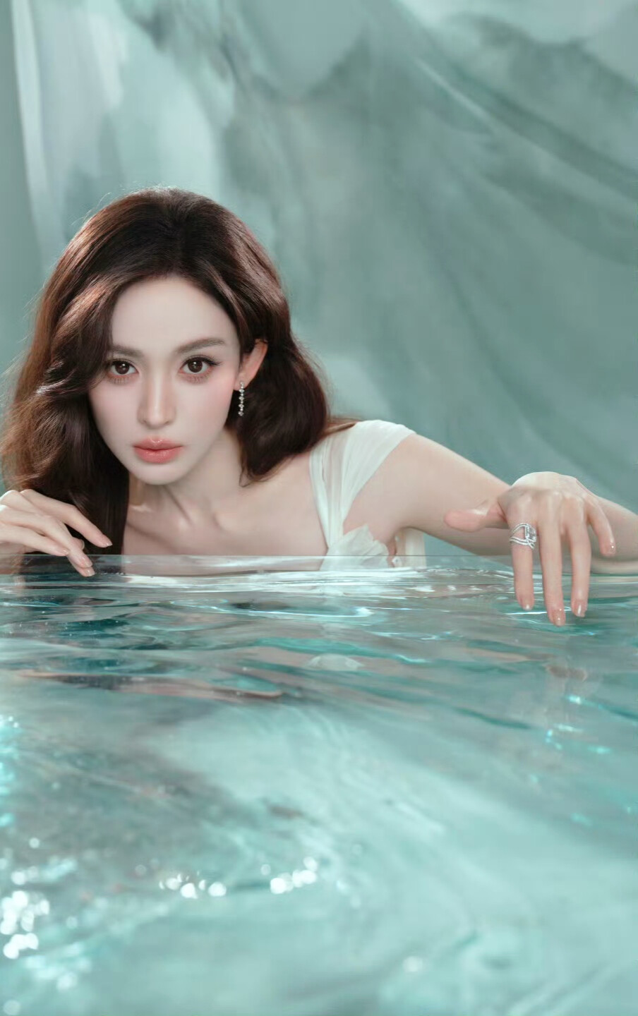 娜扎