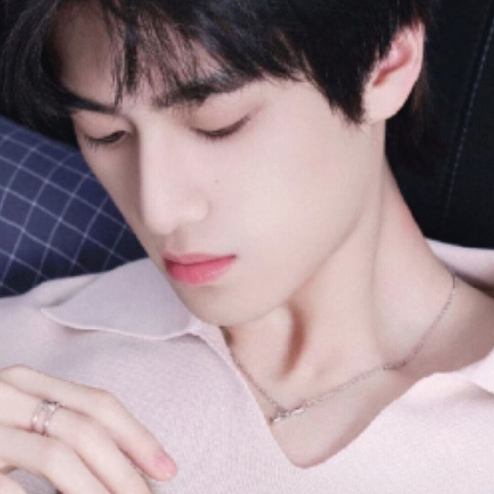 这个妹妹我曾见过的