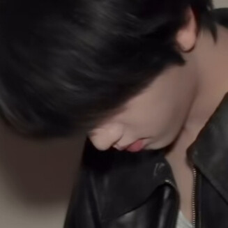 我没不喜欢你，只是没有说话的欲望，你可以把我当做死了，像怀念亡夫一样想我吗