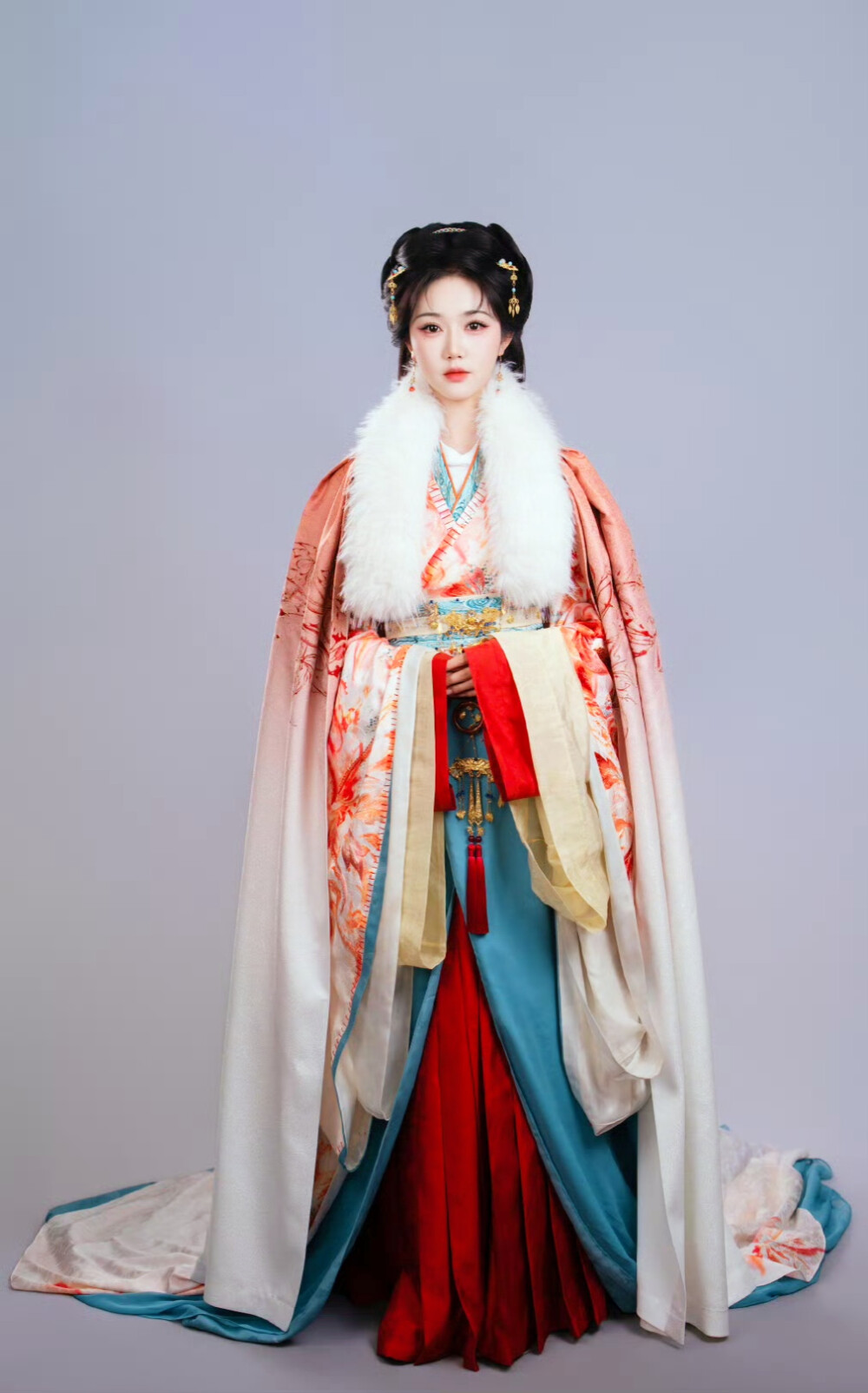 岳雨婷