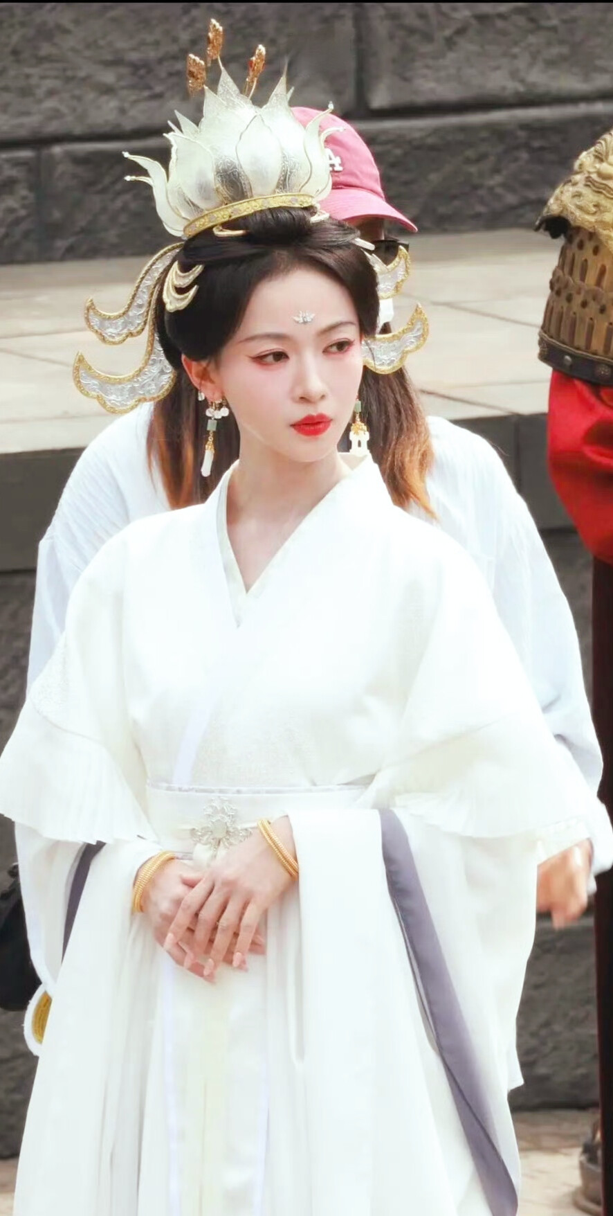 吴谨言