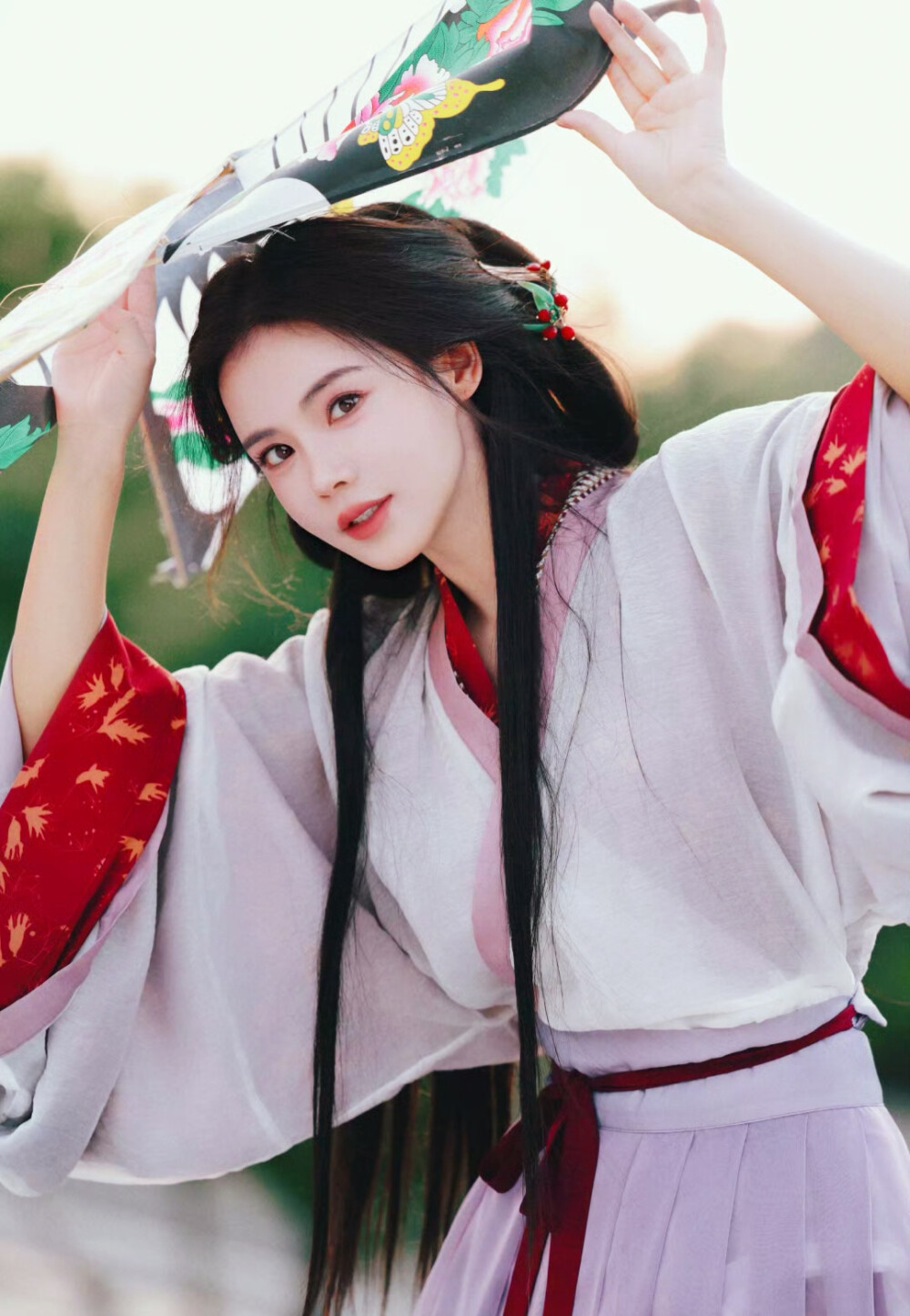 洪潇