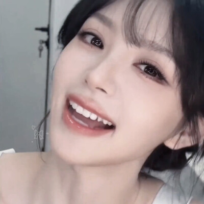 我搜全世界最可爱的图片怎么给我弹这来了？