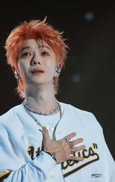 王栎鑫260425“X”巡回演唱会南京收官站