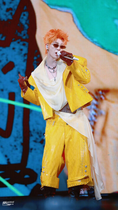 王栎鑫260425“X”巡回演唱会南京收官站