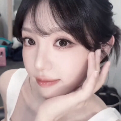 我搜全世界最可爱的图片怎么给我弹这来了？