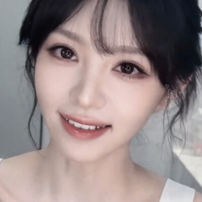 我搜全世界最可爱的图片怎么给我弹这来了？