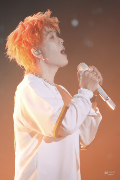 王栎鑫260425“X”巡回演唱会南京收官站