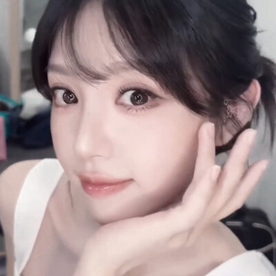 我搜全世界最可爱的图片怎么给我弹这来了？