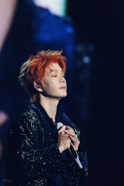 王栎鑫260425“X”巡回演唱会南京收官站