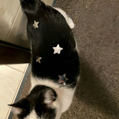 图源ks：偷喝汽水