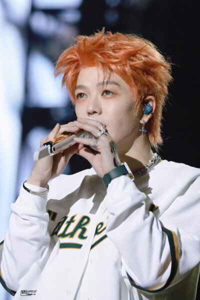 王栎鑫260425“X”巡回演唱会南京收官站