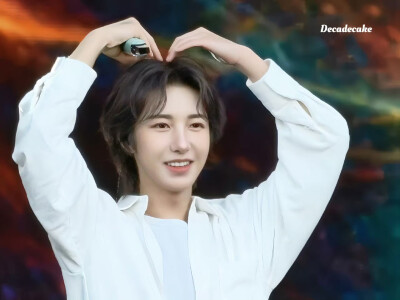 黄仁俊 饭拍高清