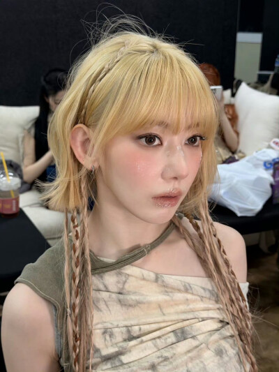 宮脇咲良INS更新