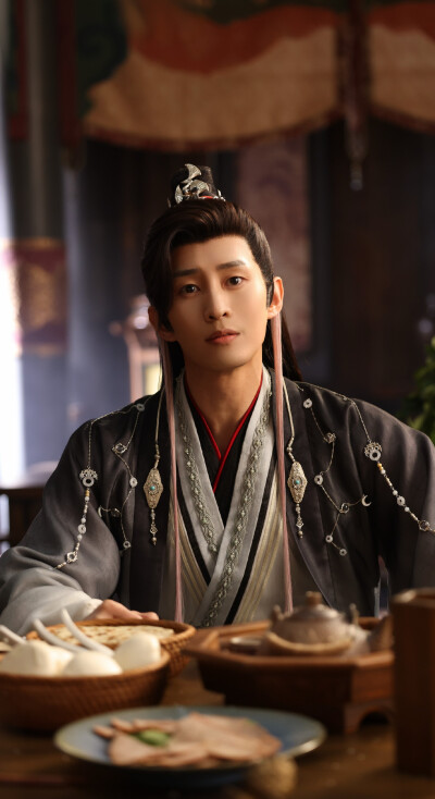 宋文作《佳偶天成》楮英