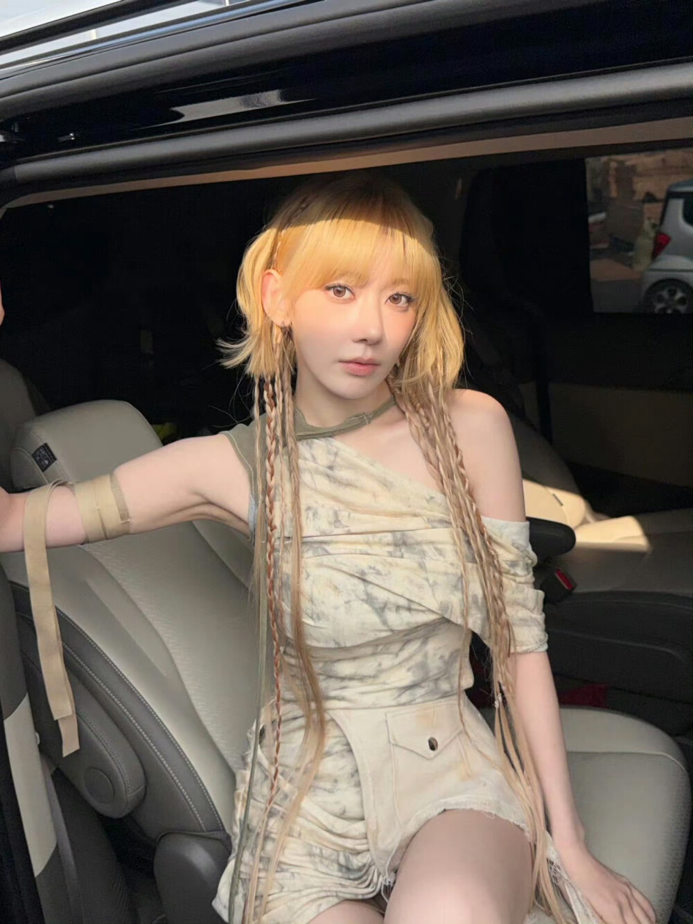 宮脇咲良INS更新