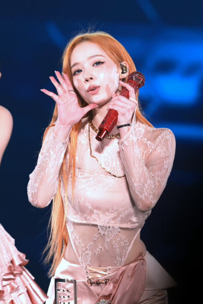 金玟庭 饭拍高清