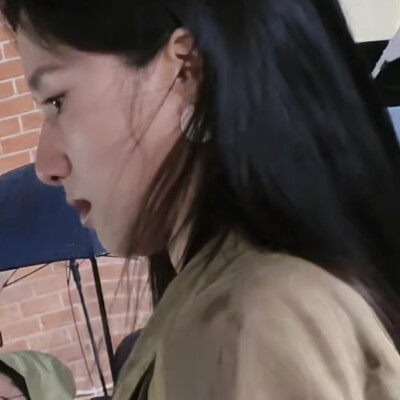 张婧仪
