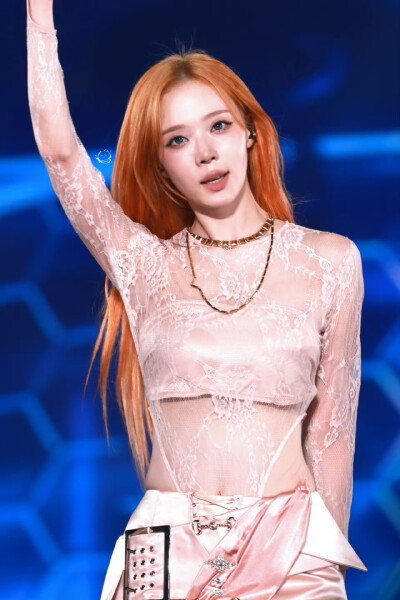 金玟庭 饭拍高清