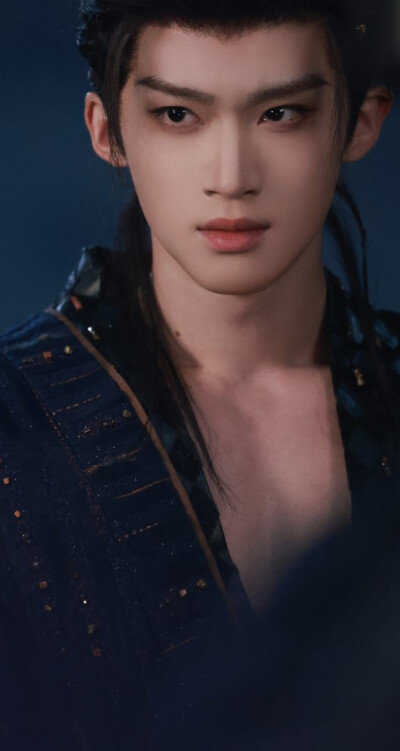 闫桉《月鳞绮纪》厉劫/源无获