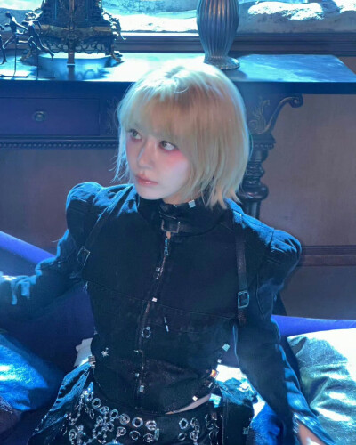 宮脇咲良