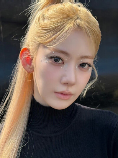 宮脇咲良INS更新