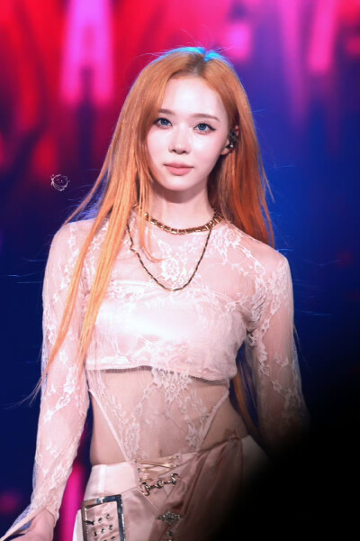 金玟庭 饭拍高清