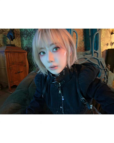 宮脇咲良