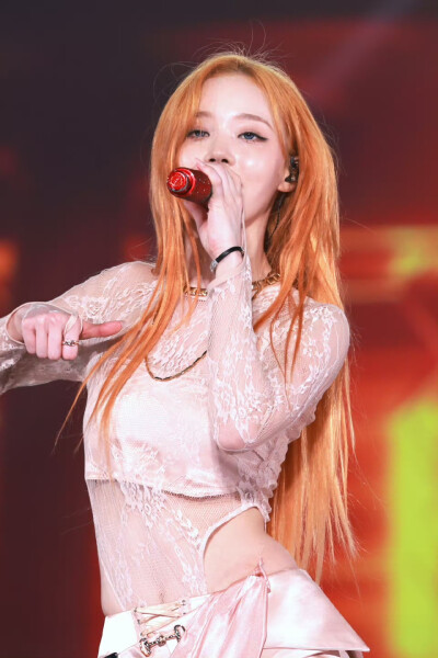 金玟庭 饭拍高清