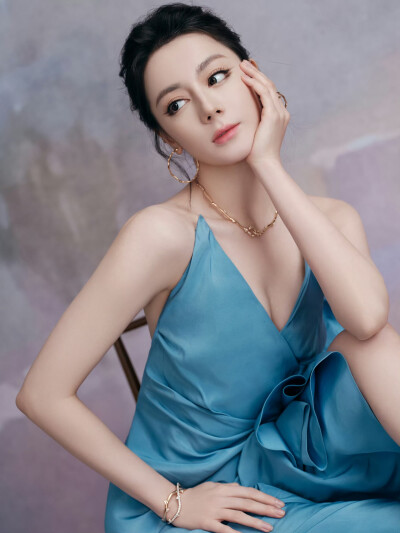 迪丽热巴