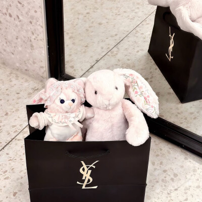 图源ks：偷喝汽水