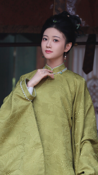 荣华令 张译兮