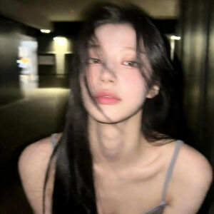 女头