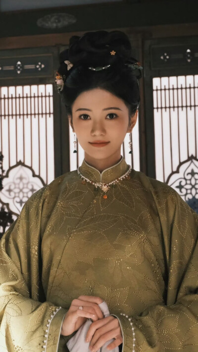 荣华令 张译兮