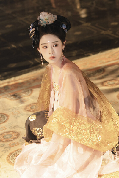 许你更如意 翟一莹∣柳如意
