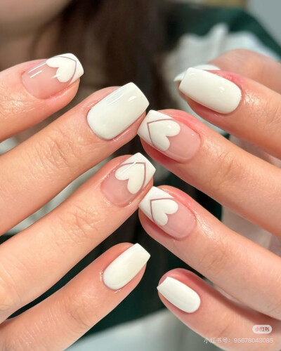 nails