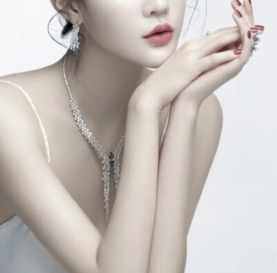 女头